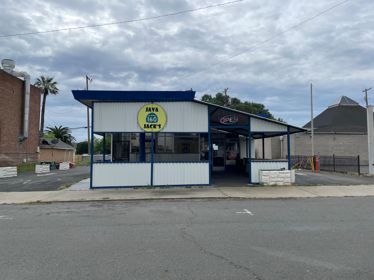 208 2nd Isleton CA 95641