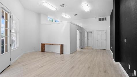 567 David Clayton Lane Windsor CA 95492