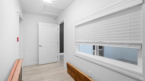 567 David Clayton Lane Windsor CA 95492