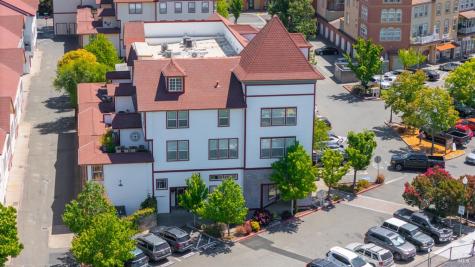 567 David Clayton Lane Windsor CA 95492