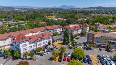 567 David Clayton Lane Windsor CA 95492