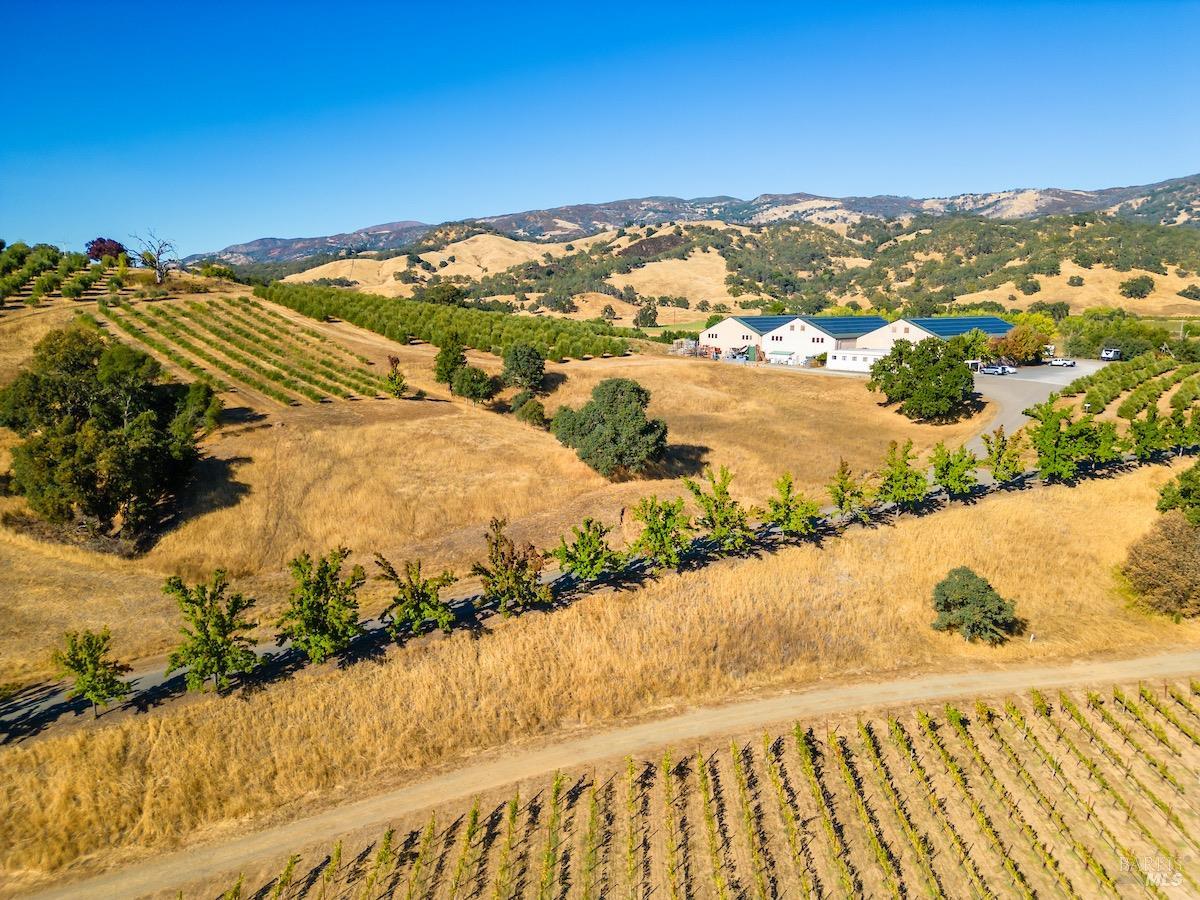 2300 Highway 175 Hopland CA 95449