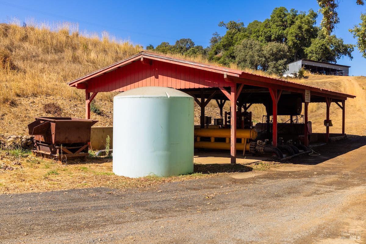 2300 Highway 175 Hopland CA 95449