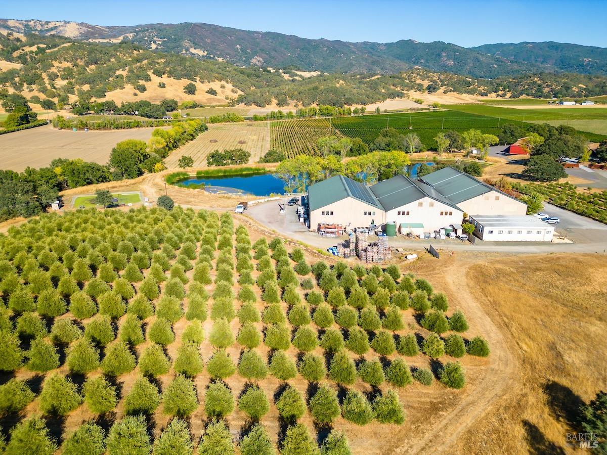 2300 Highway 175 Hopland CA 95449