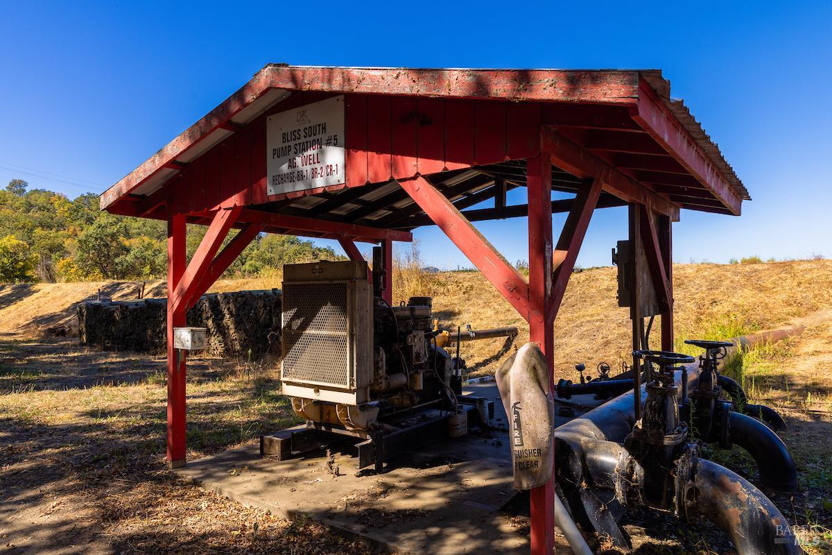 2300 Highway 175 Hopland CA 95449
