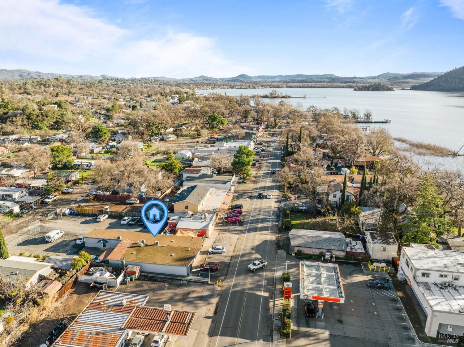 14092 Lakeshore Drive Clearlake CA 95422