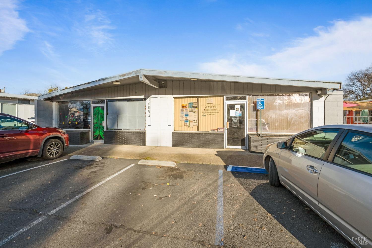 14092 Lakeshore Drive Clearlake CA 95422