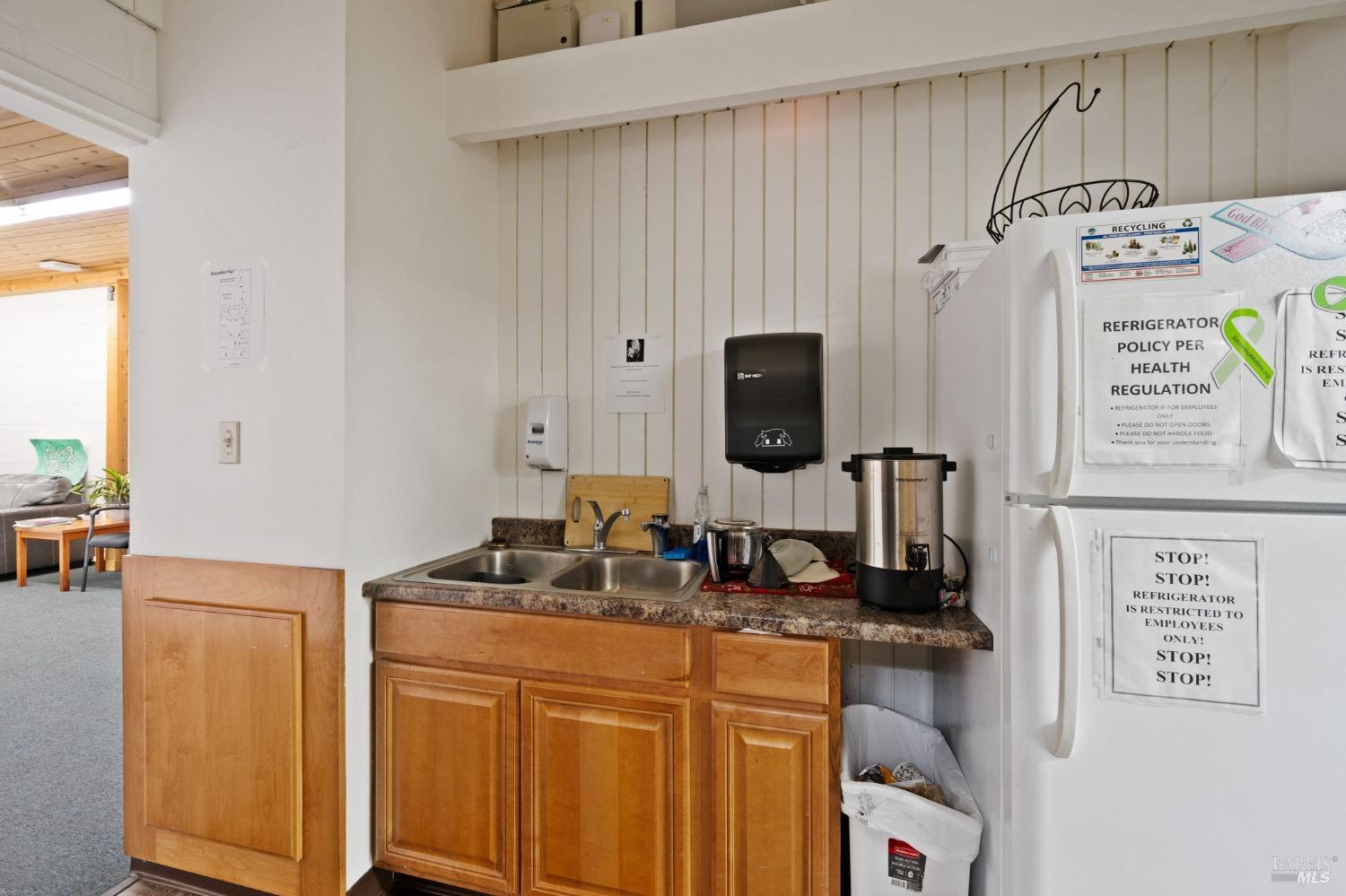14092 Lakeshore Drive Clearlake CA 95422