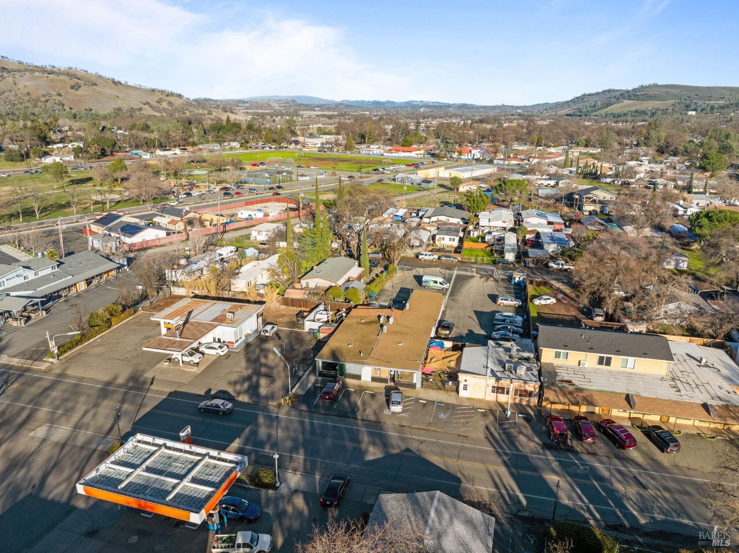 14092 Lakeshore Drive Clearlake CA 95422