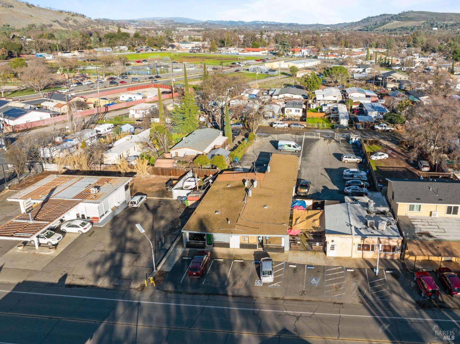 14092 Lakeshore Drive Clearlake CA 95422