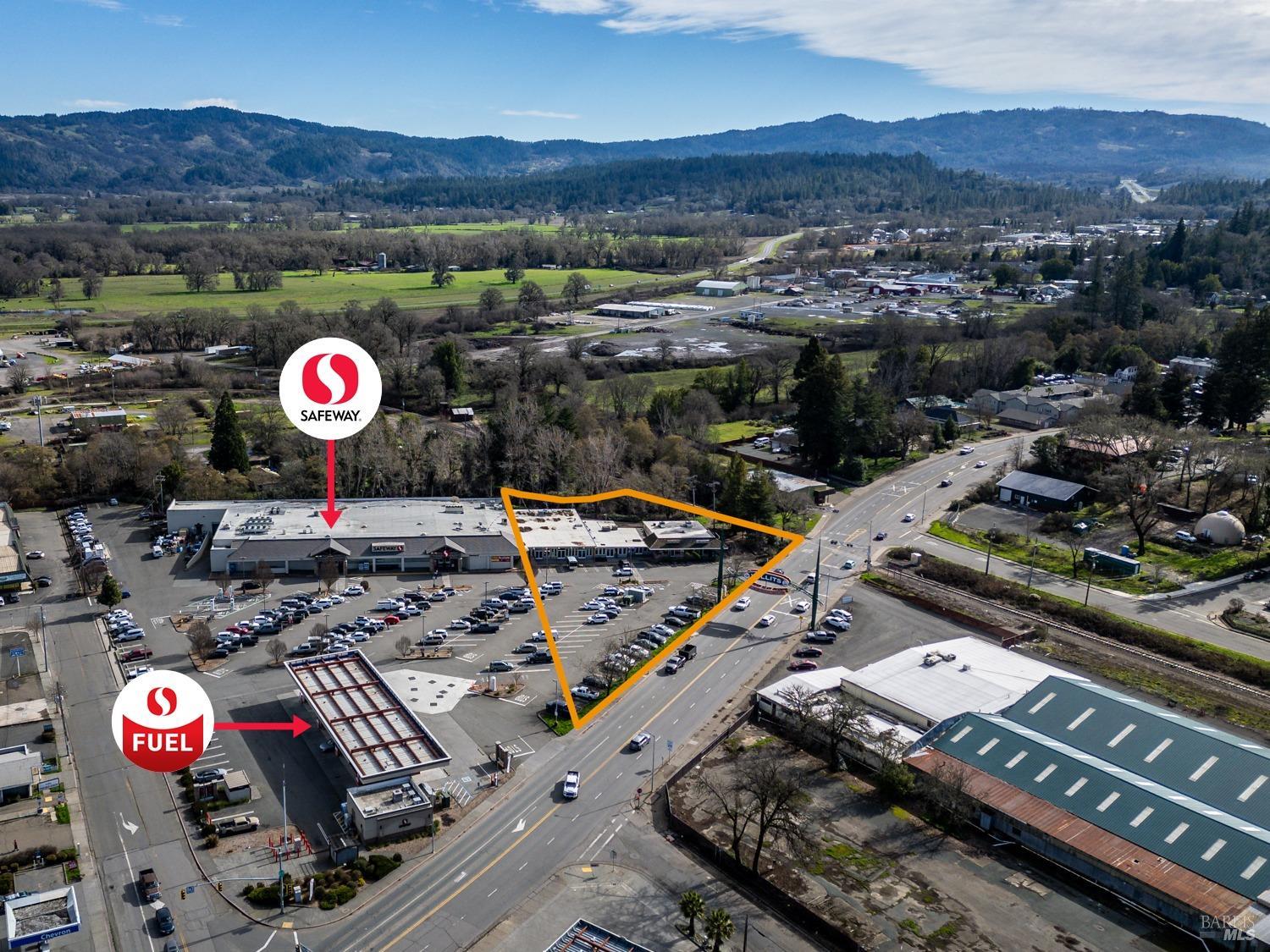 871 S Main Street Willits CA 95490