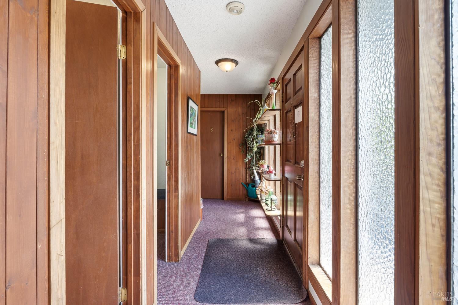 1225 S Main Street Willits CA 95490