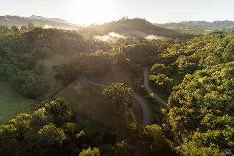 13414 Chalk Hill Road Healdsburg CA 95448