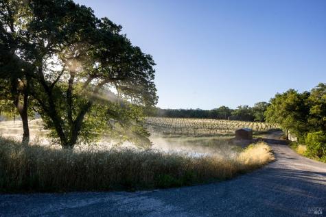 13414 Chalk Hill Road Healdsburg CA 95448