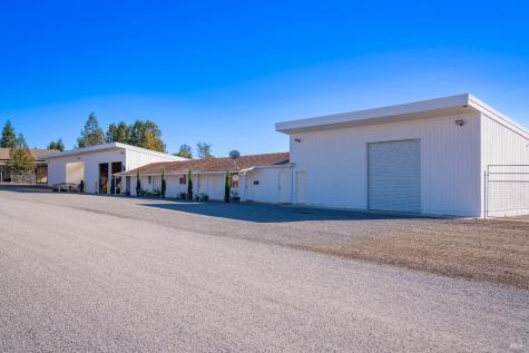 2208 Olivet Road Santa Rosa CA 95401