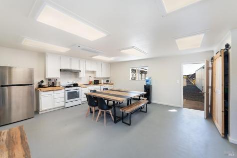 2208 Olivet Road Santa Rosa CA 95401