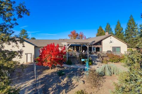 2208 Olivet Road Santa Rosa CA 95401