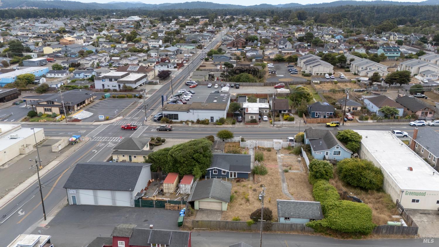 517 S Franklin Street Fort Bragg CA 96547