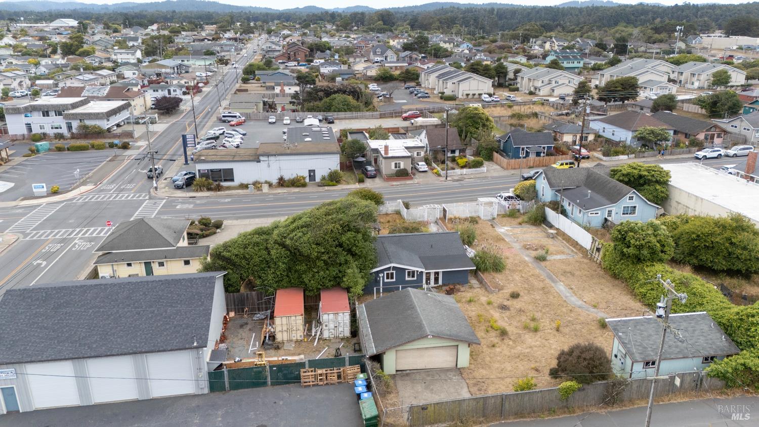 517 S Franklin Street Fort Bragg CA 96547