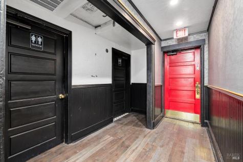 6957 Sebastopol Avenue Sebastopol CA 95472