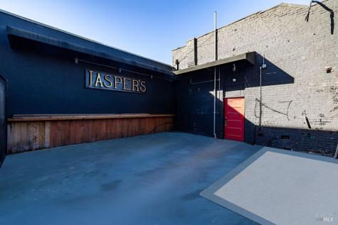 6957 Sebastopol Avenue Sebastopol CA 95472