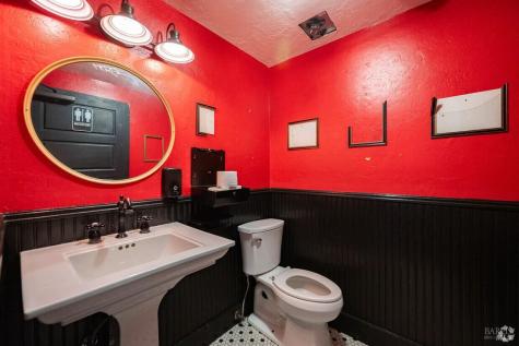 6957 Sebastopol Avenue Sebastopol CA 95472