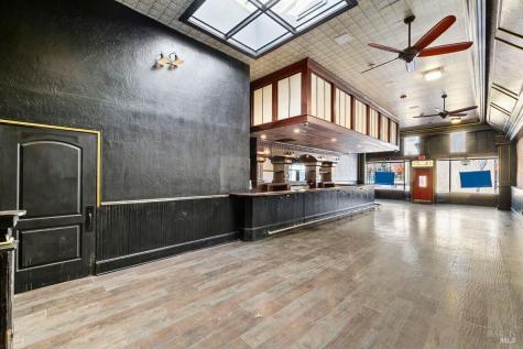 6957 Sebastopol Avenue Sebastopol CA 95472