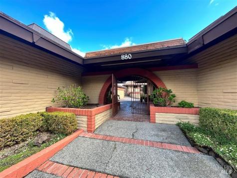 880 Las Gallinas Avenue San Rafael CA 94903