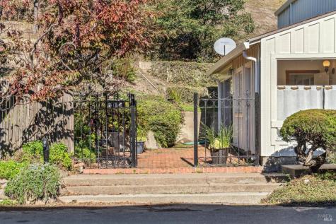 3 Wharf Road Bolinas CA 94924