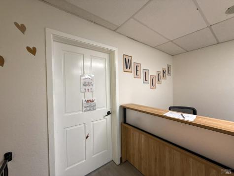 101 Wikiup Drive Santa Rosa CA 95403