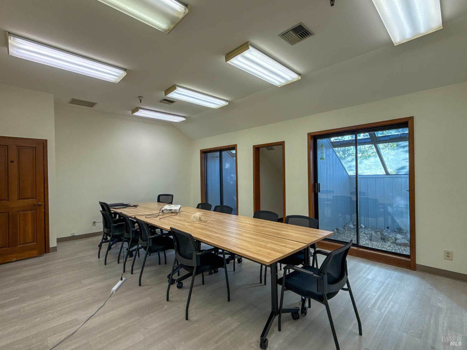 101 Wikiup Drive Santa Rosa CA 95403