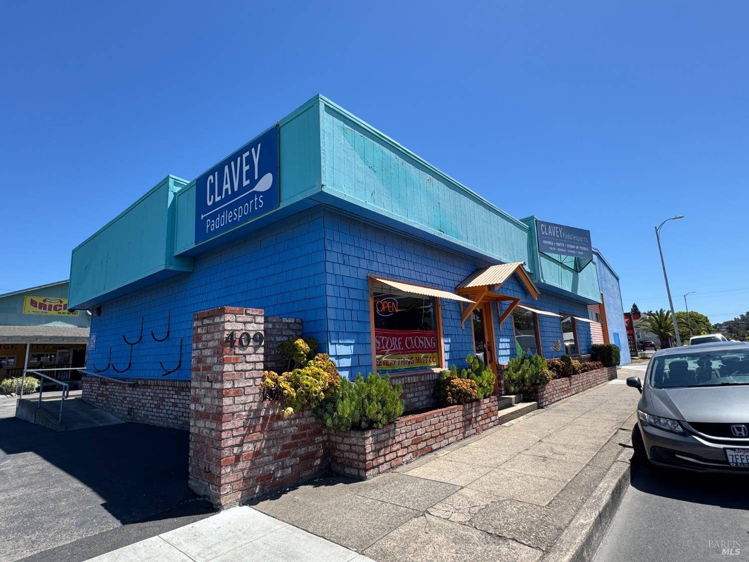 409 Petaluma Boulevard S Petaluma CA 94952
