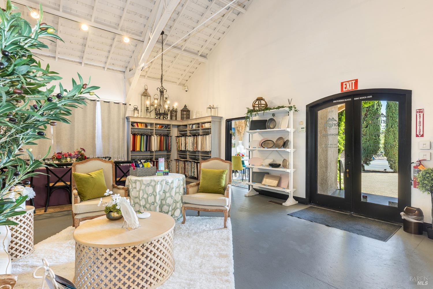 115 Main Street St. Helena CA 94574