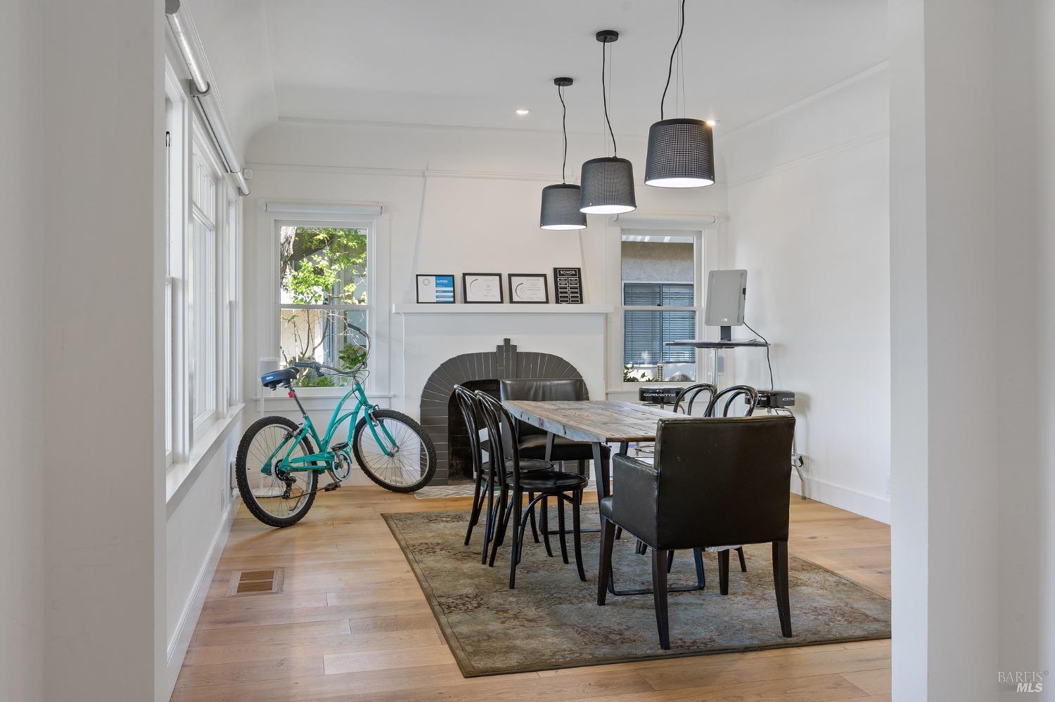 369 W Napa Street Sonoma CA 95476