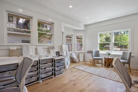 369 W Napa Street Sonoma CA 95476