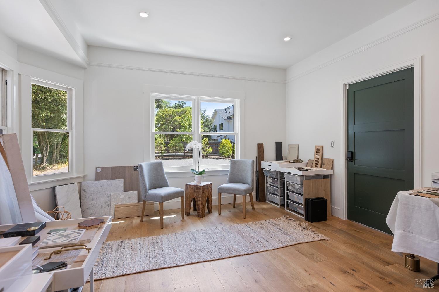 369 W Napa Street Sonoma CA 95476