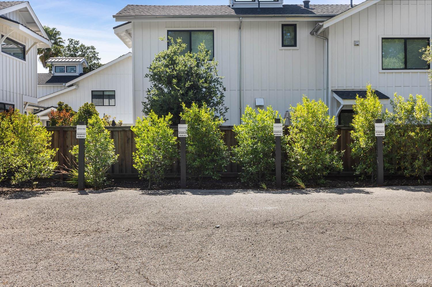 369 W Napa Street Sonoma CA 95476