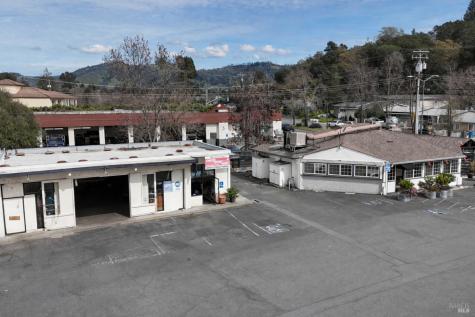 4323-4325 Montgomery Drive Santa Rosa CA 95405