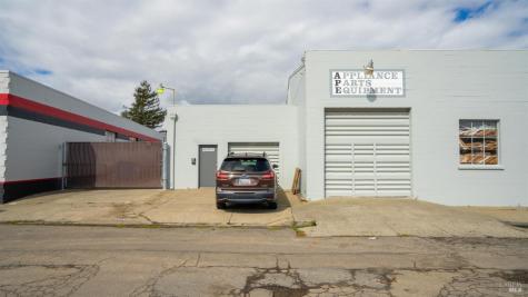 1145 Petaluma Hill Road Santa Rosa CA 95404