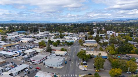 1145 Petaluma Hill Road Santa Rosa CA 95404