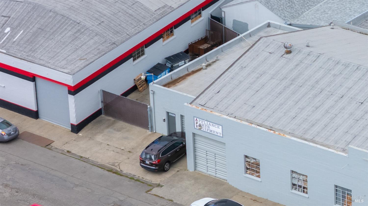 1145 Petaluma Hill Road Santa Rosa CA 95404