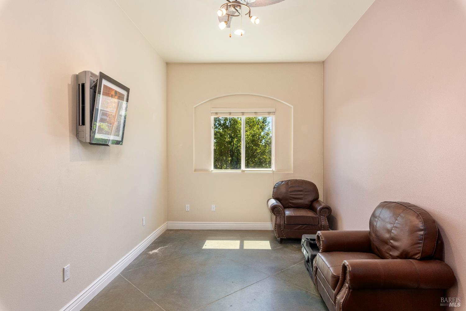 2480 S Main Street Lakeport CA 95453
