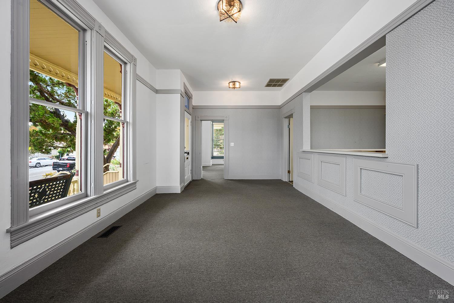 318 S Main Street Sebastopol CA 95472