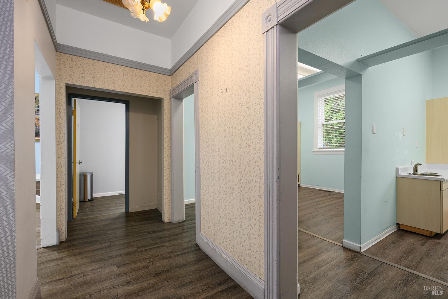 318 S Main Street Sebastopol CA 95472