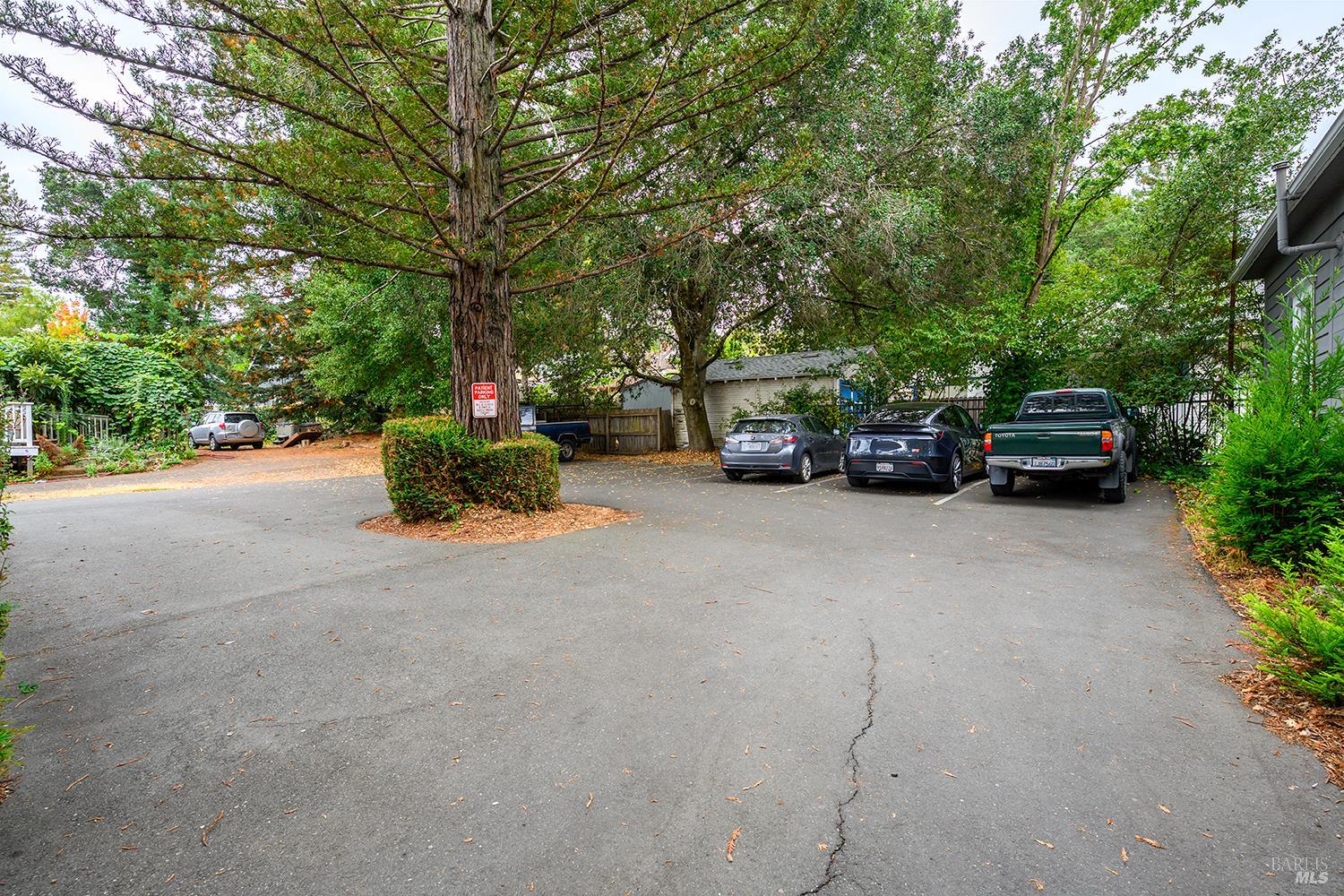 318 S Main Street Sebastopol CA 95472
