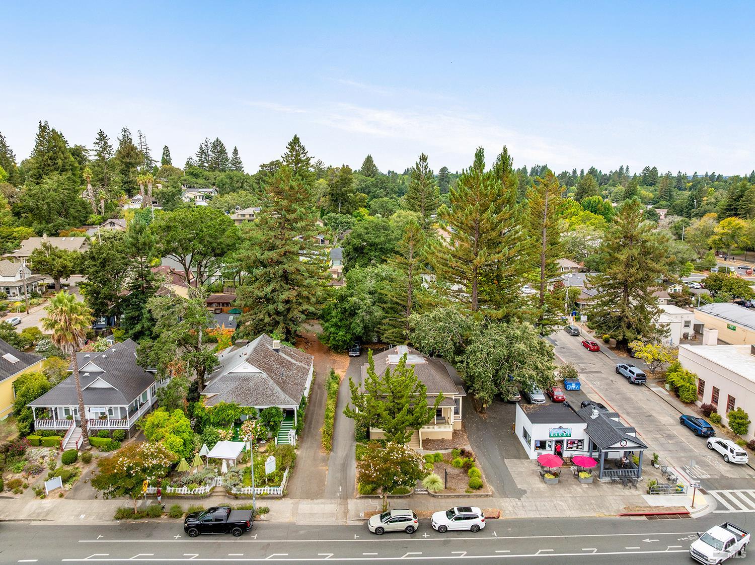 318 S Main Street Sebastopol CA 95472