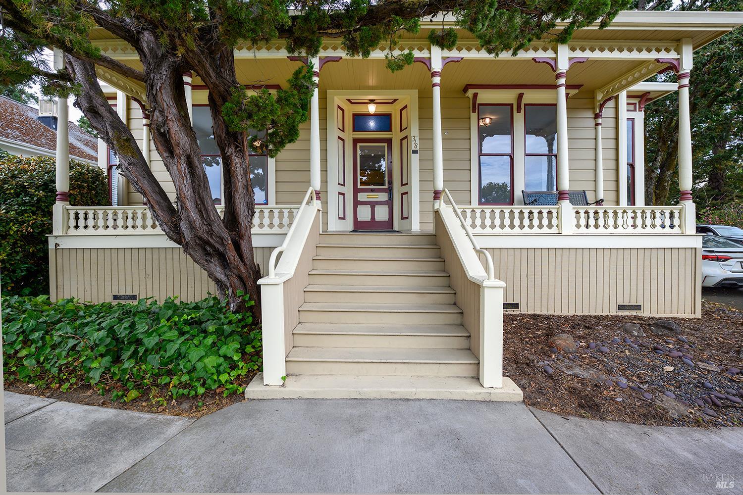 318 S Main Street Sebastopol CA 95472