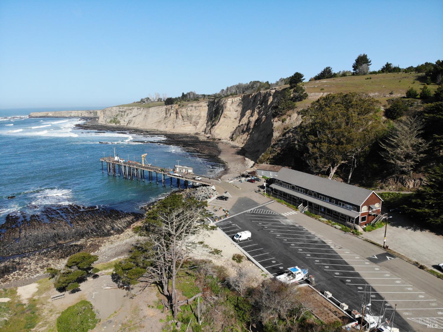 810 Port Road Point Arena CA 95468