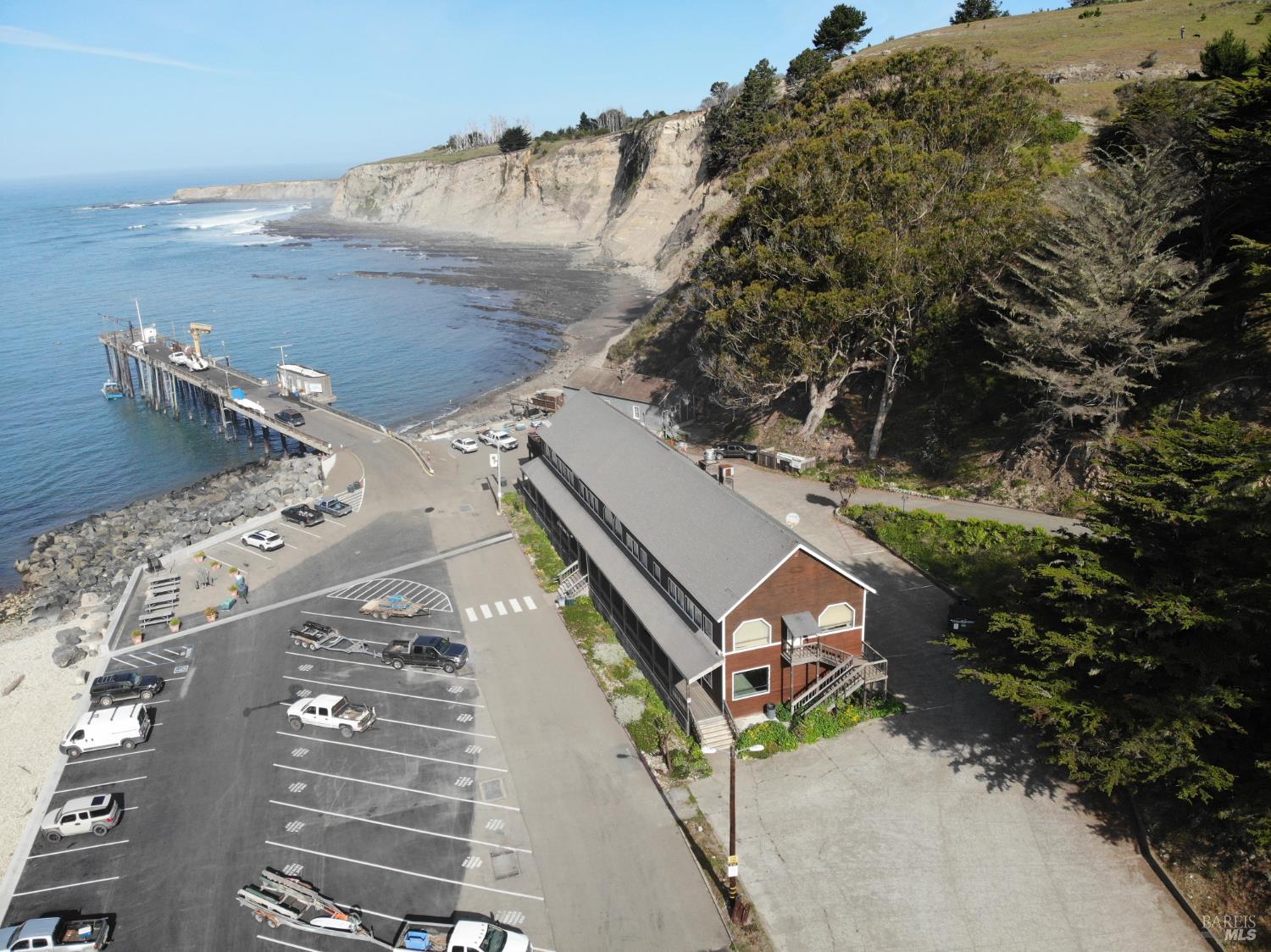 810 Port Road Point Arena CA 95468