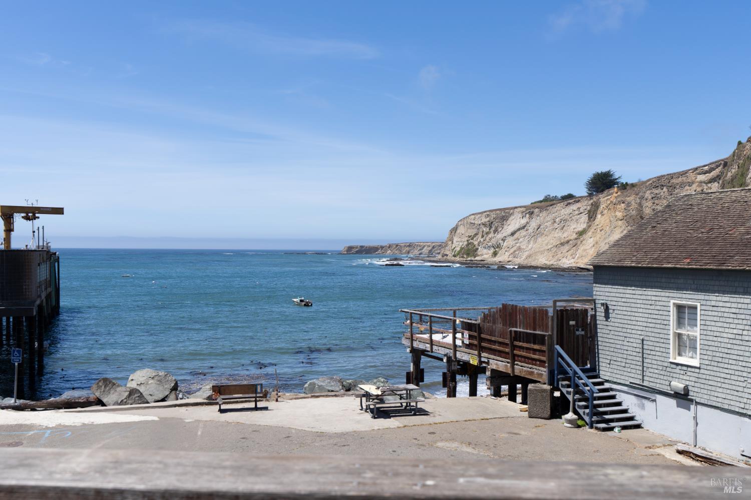 810 Port Road Point Arena CA 95468